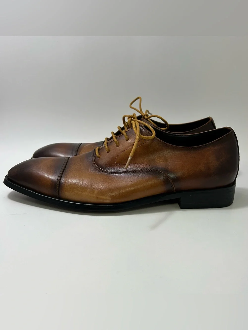Salvatore Ferragamo Brown Cap Toe Oxford Dress Shoes Mens 10.5 Leather Cognac 44